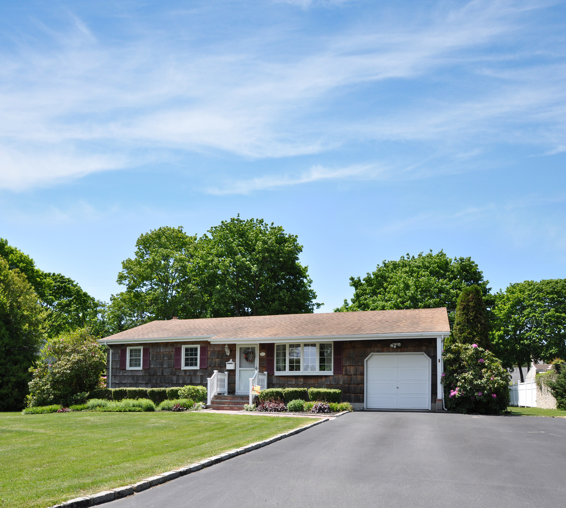 Suburban Ranch Home Driveway